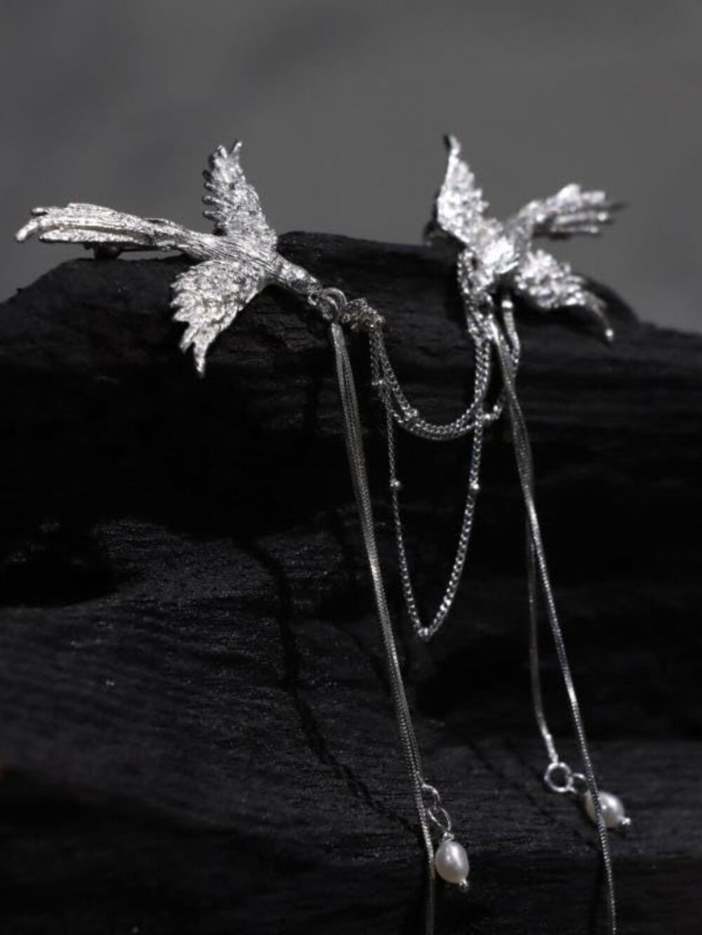 New - Phoenix Brooch Pins Delicate Pearl Long Fringe Pearl‎ Bird Lapel Pins